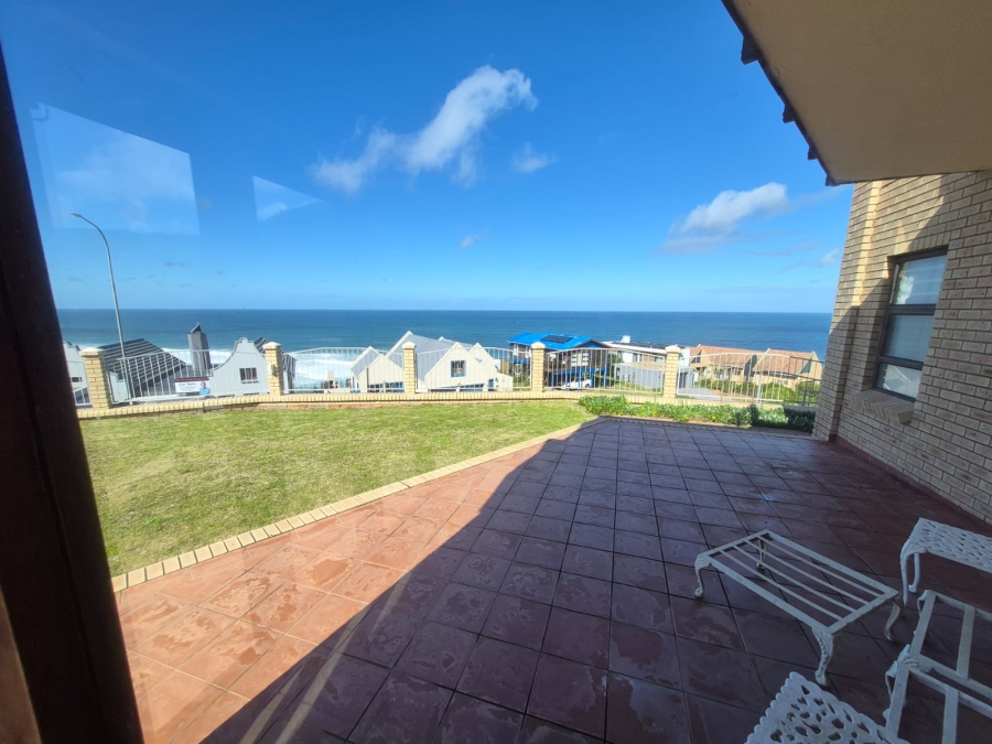 3 Bedroom Property for Sale in Dana Bay Western Cape